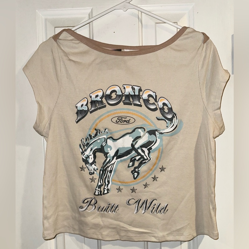 Ford Bronco Women’s Graphic Top, Beige Tan XL NWT Grayson Threads - Horse Logo